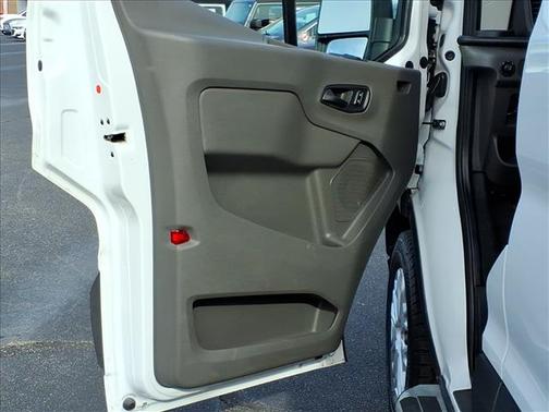 2024 Ford Transit-250 