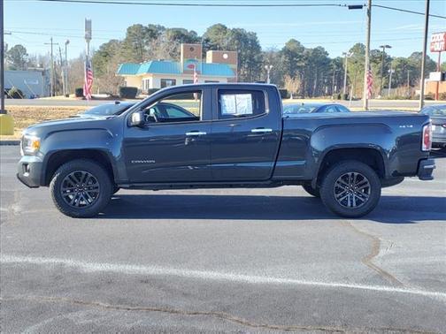 Photo 4 of 24 of 2018 GMC Canyon SLT
