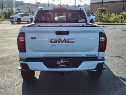 2024 GMC Canyon Elevation