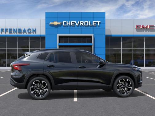 Black 2026 Chevrolet Trax 2RS