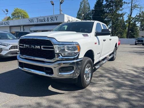 2021 RAM 3500 Tradesman Crew Cab 4x4 8' Box