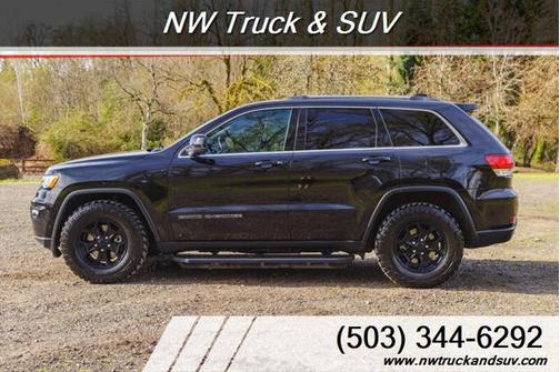 2020 Jeep Grand Cherokee Laredo