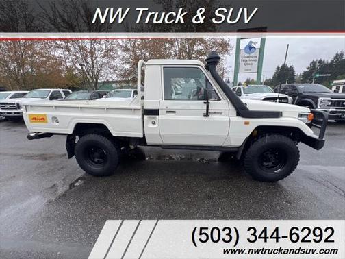 1995 Toyota Land Cruiser Base