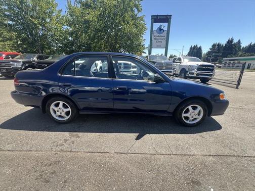 2001 Toyota Corolla S