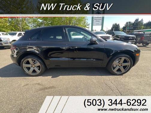 2018 Porsche Macan Base