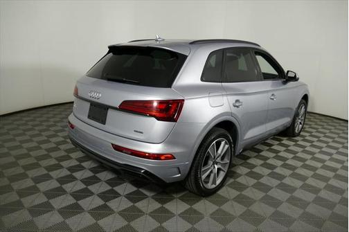 2025 Audi Q5 Premium 45 TFSI S line quattro