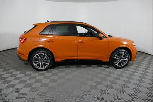 2024 Audi Q3 Premium Plus 45 TFSI S line quattro Tiptronic