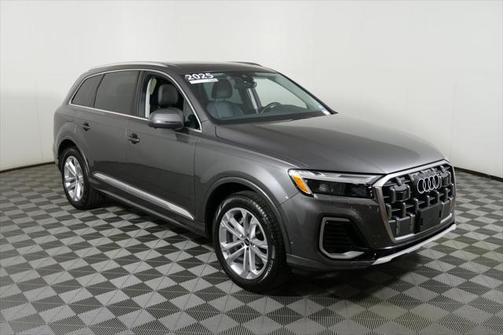 2025 Audi Q7 Premium Plus 55 TFSI quattro Tiptronic