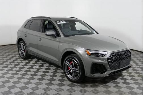 2025 Audi Q5 Premium Plus 55 TFSI e S line quattro S tronic