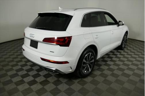2025 Audi Q5 Premium Plus 45 TFSI S line quattro S tronic
