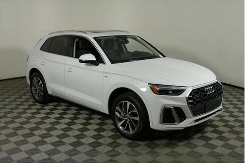 2022 Audi Q5 Premium 45 TFSI S line quattro S tronic