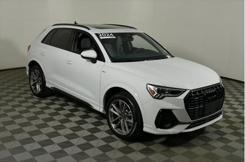 2024 Audi Q3 Premium 45 TFSI S line quattro Tiptronic