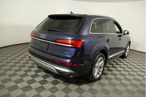 2025 Audi Q7 Premium Plus 45 TFSI quattro Tiptronic