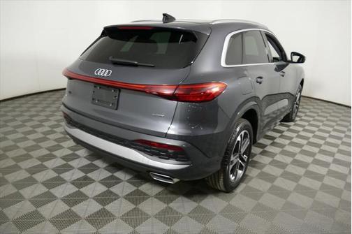 2025 Audi Q5 Premium Plus TFSI quattro S tronic