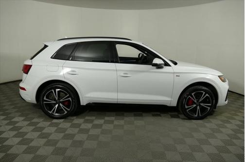 2025 Audi Q5 Premium Plus 45 TFSI S line quattro S tronic