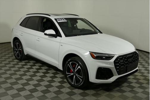 2025 Audi Q5 Premium Plus 45 TFSI S line quattro S tronic