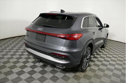2025 Audi Q5 Premium Plus TFSI quattro S tronic