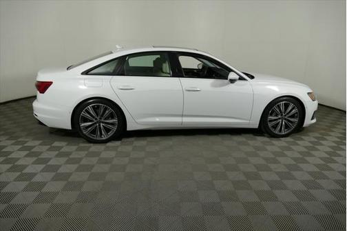 2022 Audi A6 Premium Plus 45 TFSI quattro S tronic