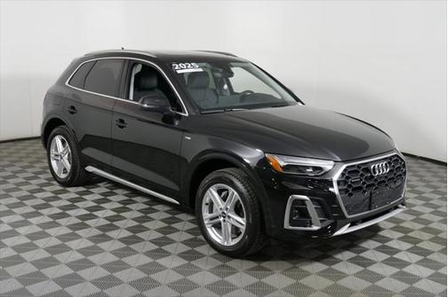 2025 Audi Q5 Premium Plus 55 TFSI e S line quattro S tronic