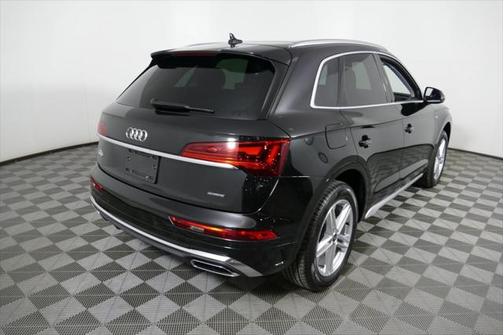 2025 Audi Q5 Premium Plus 55 TFSI e S line quattro S tronic