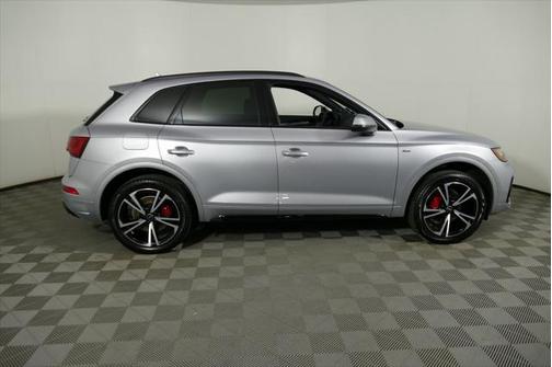 2025 Audi Q5 Premium Plus 45 TFSI S line quattro S tronic