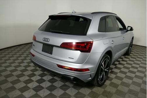 2025 Audi Q5 Premium Plus 45 TFSI S line quattro S tronic