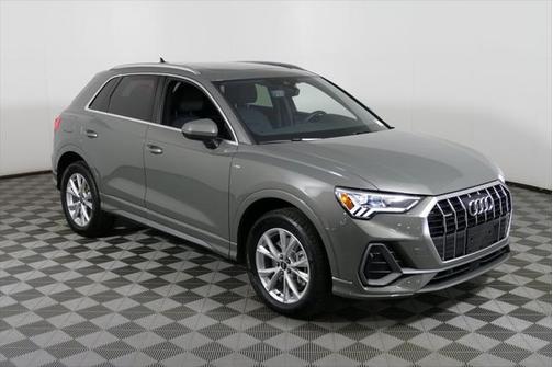 2024 Audi Q3 Premium Plus 45 TFSI S line quattro Tiptronic