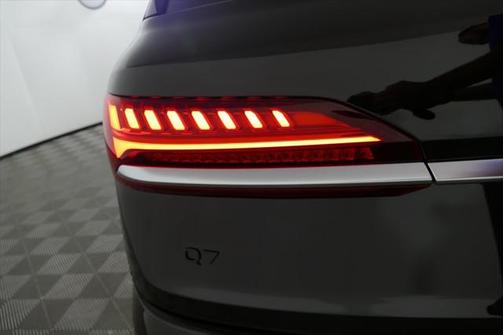 2025 Audi Q7 Prestige 55 TFSI quattro Tiptronic