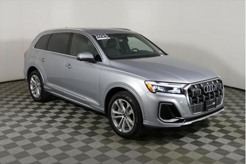 2025 Audi Q7 Premium Plus 55 TFSI quattro Tiptronic