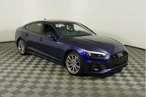 2025 Audi A5 Sportback Premium 45 TFSI S line quattro S tronic