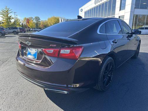 2021 Chevrolet Malibu FWD RS