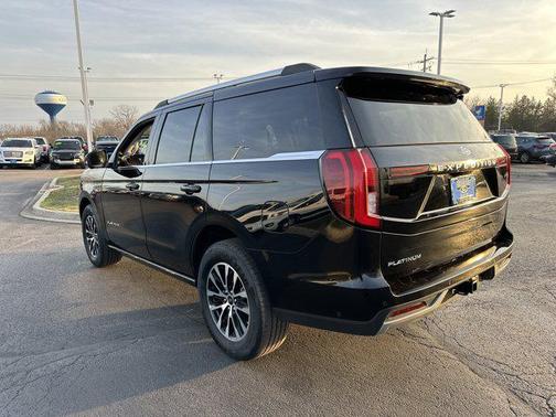 AGATE BLACK METALLIC 2025 Ford Expedition Platinum
