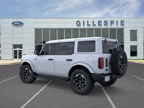 Oxford White 2026 Ford Bronco Outer Banks