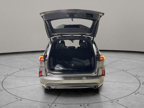 Carbonized Gray Metallic 2024 Ford Escape ST-Line