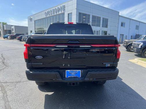 2023 Ford F-150 Lightning LARIAT