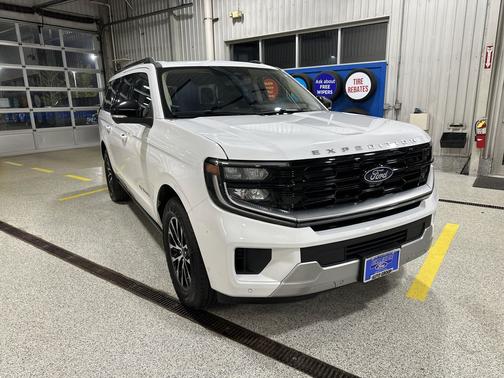 Oxford White 2025 Ford Expedition Max Platinum