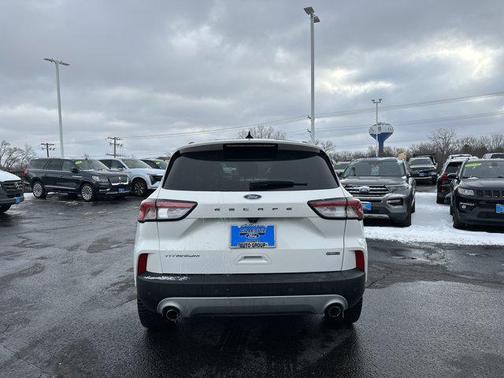 2020 Ford Escape Titanium