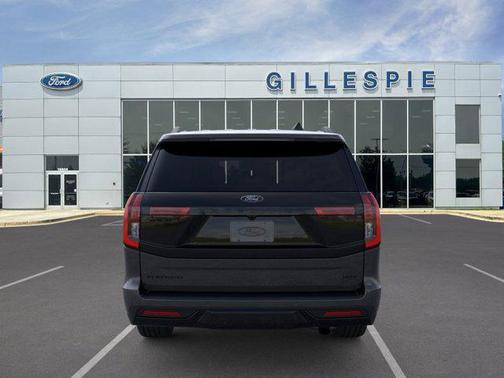 Dark Matter Gray Metallic 2026 Ford Expedition Max Platinum