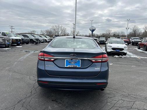 2018 Ford Fusion SE