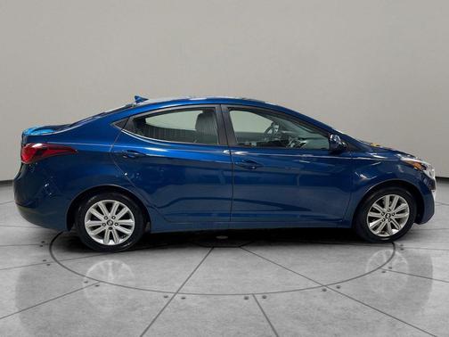 Windy Sea Blue 2014 Hyundai ELANTRA SE