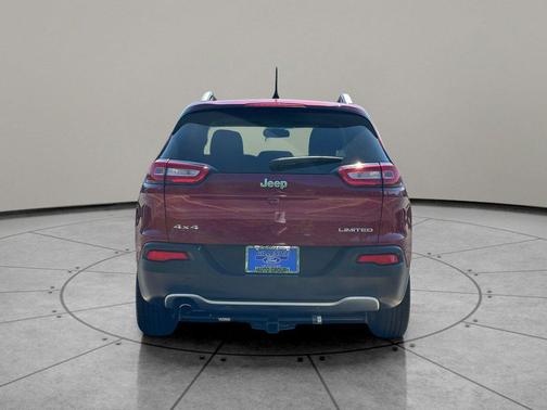 Deep Cherry Red Crystal Pearlcoat 2016 Jeep Cherokee Limited