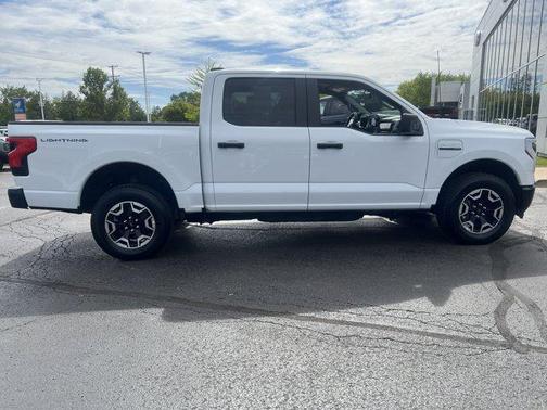 2022 Ford F-150 Lightning Pro