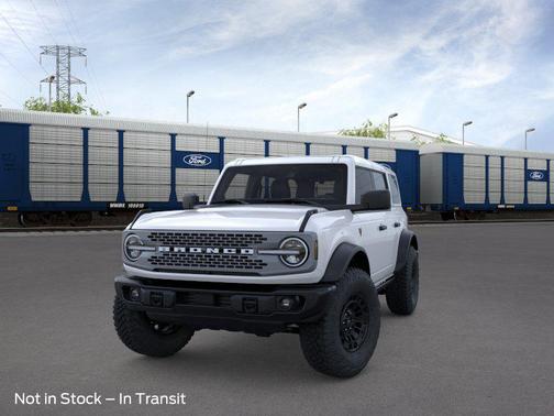 Oxford White 2026 Ford Bronco Badlands