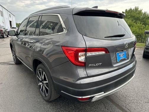 2021 Honda Pilot Touring 8-Passenger