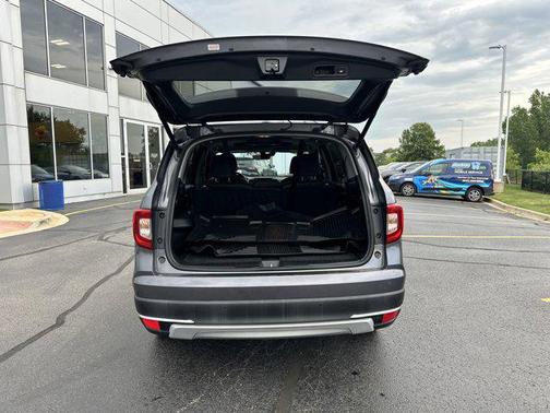 2021 Honda Pilot Touring 8-Passenger
