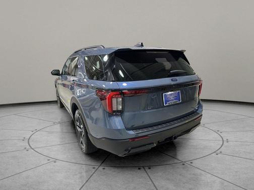 Vapor Blue 2025 Ford Explorer ST-Line