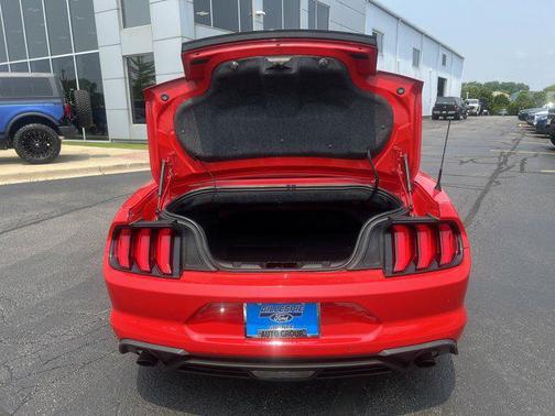 2022 Ford Mustang EcoBoost Premium