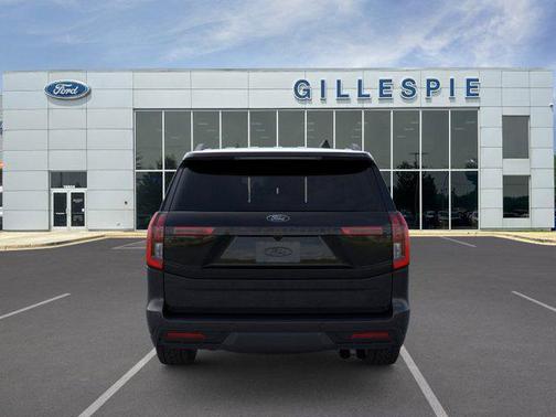 Agate Black Metallic 2026 Ford Expedition Tremor