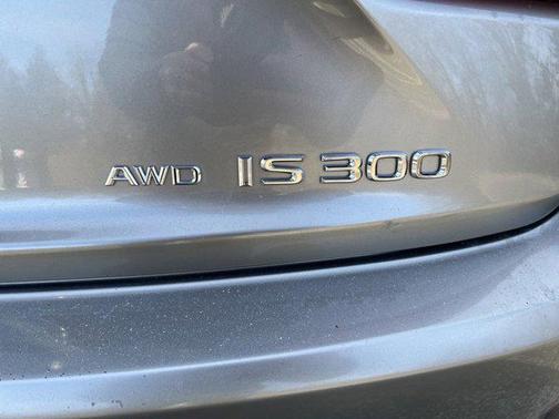 2016 Lexus IS 300 Base