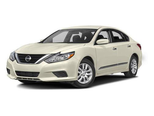 Cayenne Red 2016 Nissan Altima 2.5 S